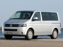 Фото Volkswagen Multivan  №4